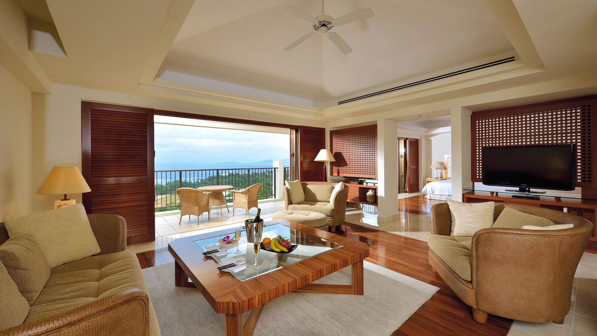 The Atta Terrace Club Towers (Adults Only) Hotel Onna Bagian luar foto